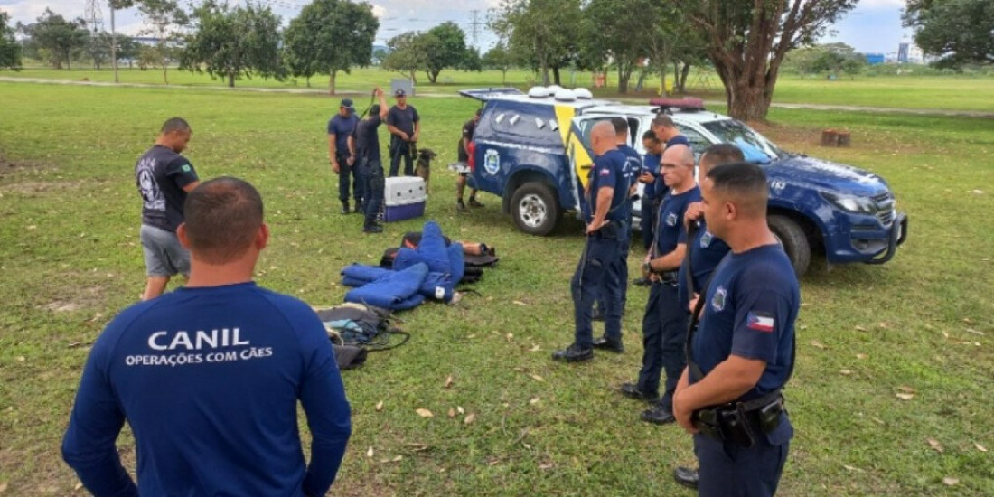 GCMs participam de curso para Condução de Cães