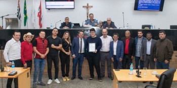 Câmara faz homenagem a coordenador de Comunicação