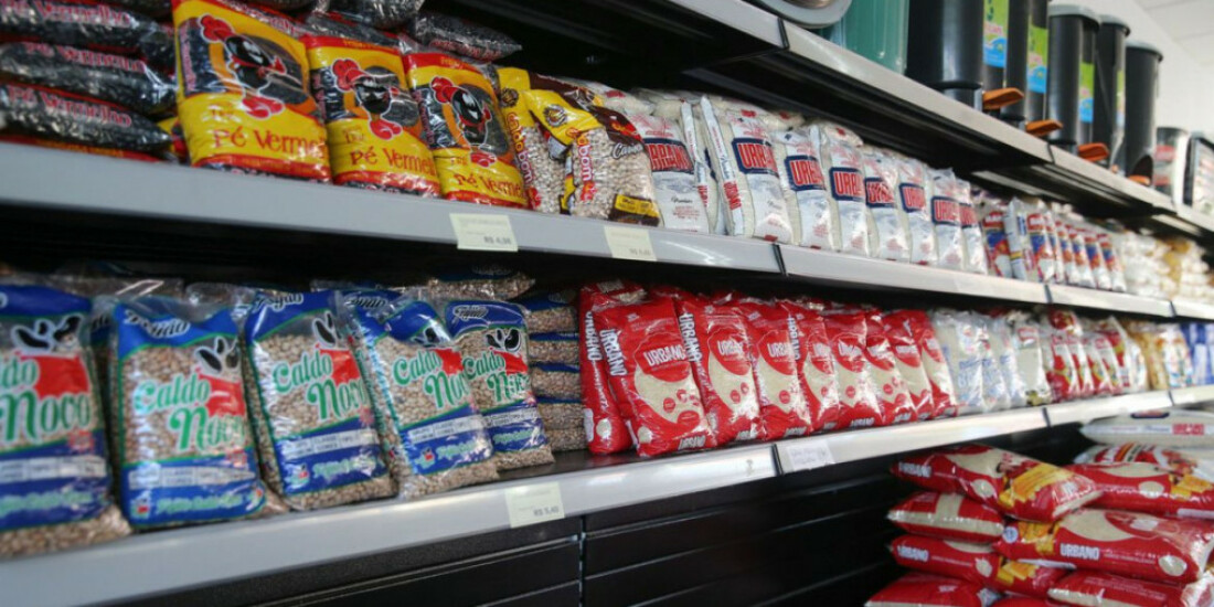 Consumo nos lares brasileiros cresce 2,59% no trimestre