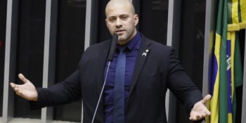 Deputado Daniel Silveira é multado novamente, agora em R$ 135 mil