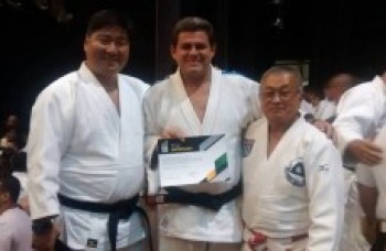 Árbitro do Judô Clube é promovido ao 4º Dan