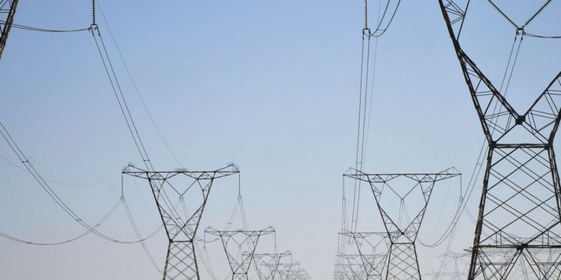 Senado aprova projeto para linhas elétricas em terras indígenas