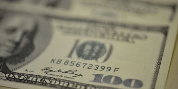 Dólar cai e mercados reagem à alta na inflação dos Estados Unidos