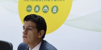 Infraestrutura lança campanha Maio Amarelo e exibe novo modelo de CNH