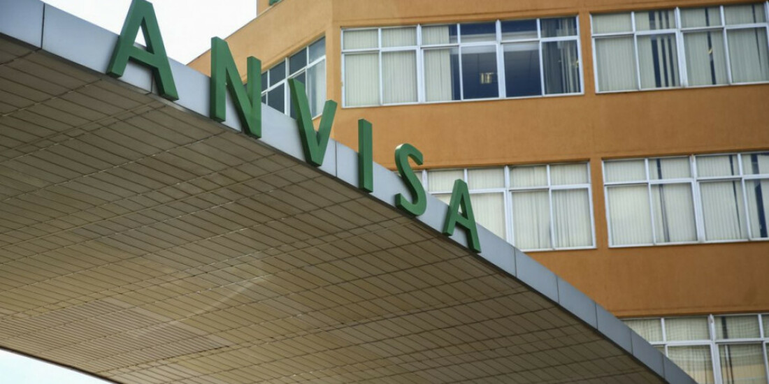 Anvisa aprova uso emergencial de medicamento para Covid-19