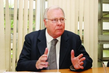 Estevam Galvão cobra melhorias para a estação