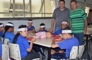 Deputado Damasio quer ampliar serviços da APAE