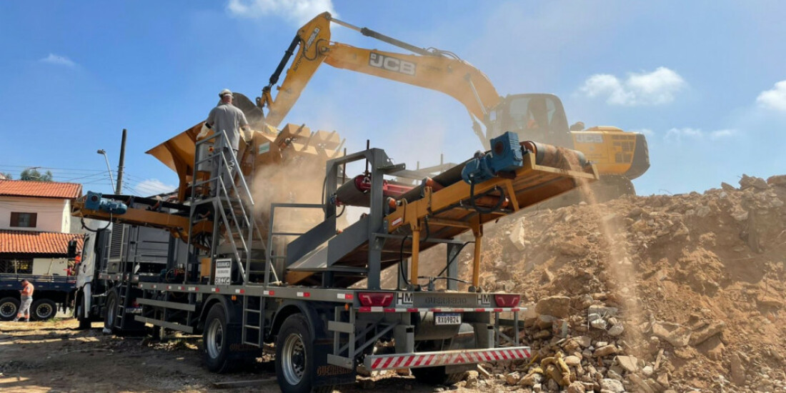 Usina de reciclagem de resíduos inicia operação