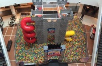 Castelo de Bolinhas é a nova atração do Mogi Shopping