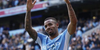 Gabriel Jesus diz que não é momento certo para falar de futuro no City