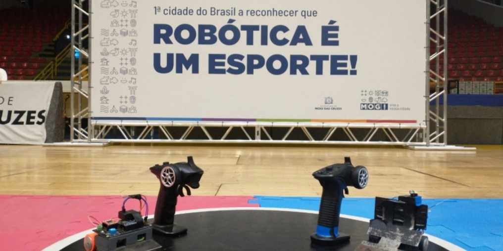 Hugo Ramos recebe Campeonato internacional de robótica
