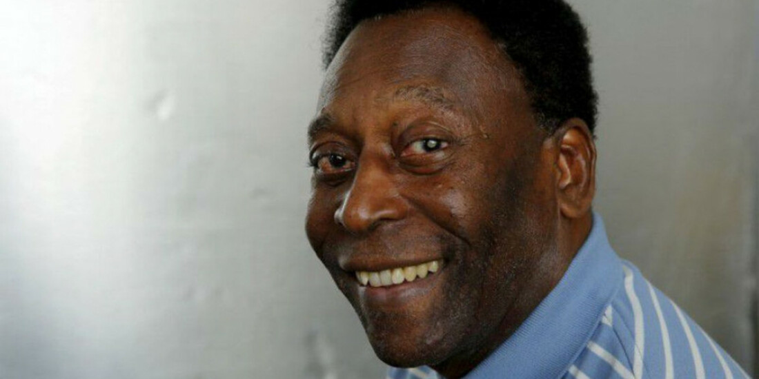 Pelé volta a ser internado para seguir tratamento de tumor
