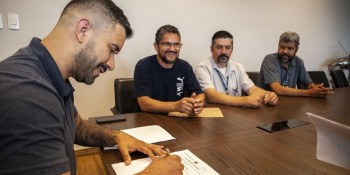 Sintap aceita proposta e assina acordo salarial com a Prefeitura