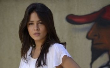 Giullia Buscacio estreia no horário das nove