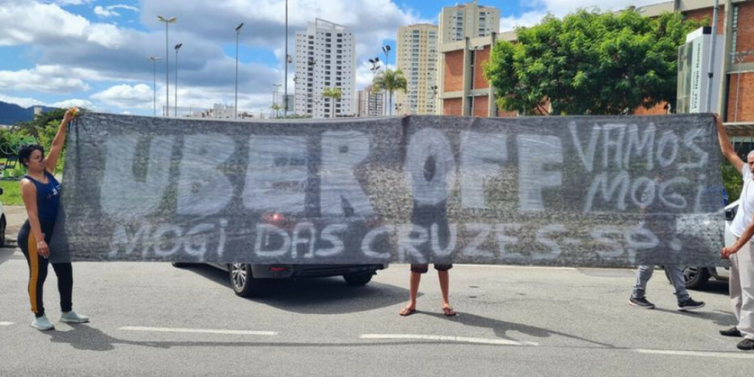 Motoristas de aplicativos fazem paralisação