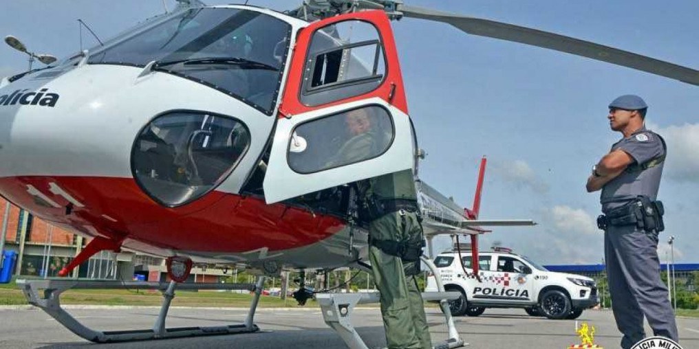 Ação integrada fiscaliza desmanches de veículos