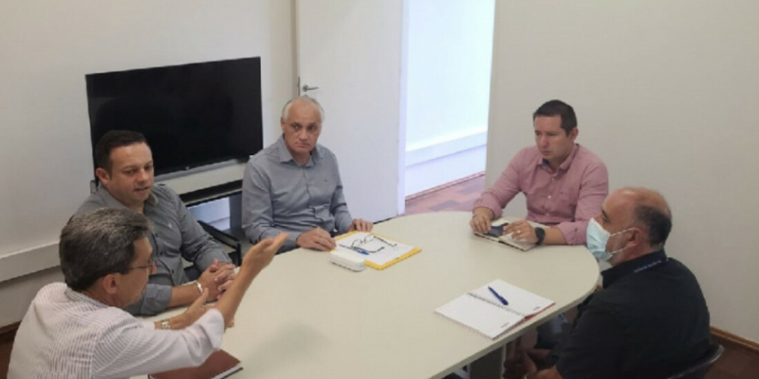 Reunião com Crea reafirma parceria com Prefeitura
