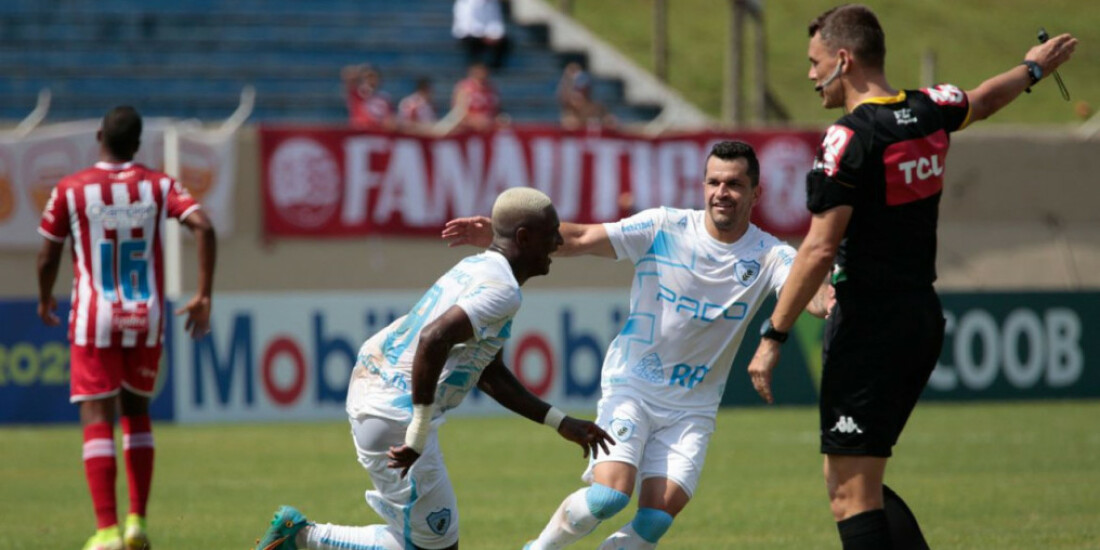 Londrina começa Série B com o pé direito: 2 a 0 no Náutico