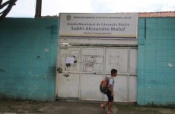 Escola vizinha vai ser demolida