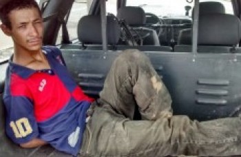 Policiais de bicicleta recuperam produtos furtados