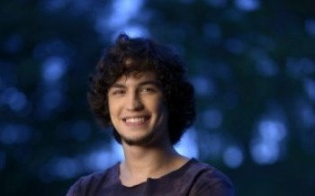 Gabriel Leone estará na nova trama das nove