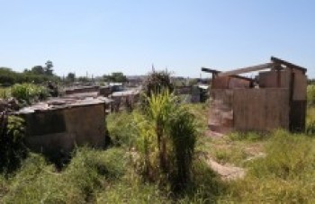 Empresa será contratada para remover famílias