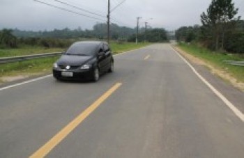 Asfalto causa preocupação na SP-102