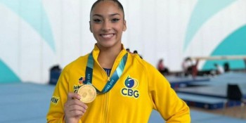 Júlia Soares é ouro no solo em etapa da Copa do Mundo da Ginástica