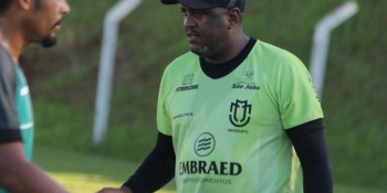 Treinador do Maringá quer surpreender Coritiba na final paranaense