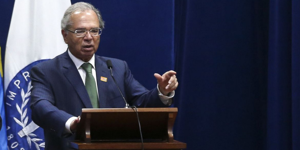 Ministro se reúne com ministra da Economia da Espanha