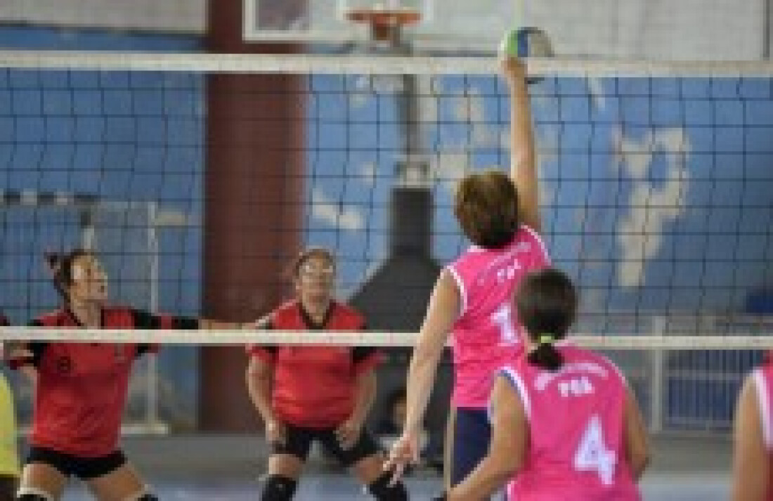 Vôlei adaptado inicia preparação para os Jogos Regionais do Idoso