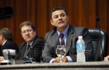 Câmara quer saber sobre investimentos em telefonia