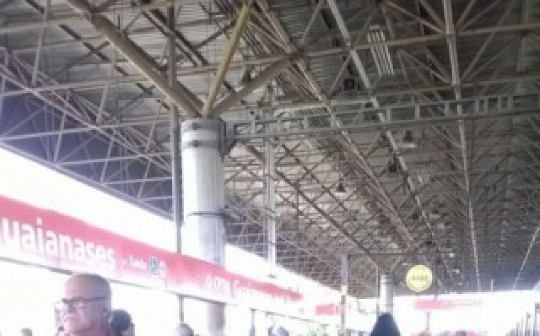 Falha técnica de energia atrasa trens na região: