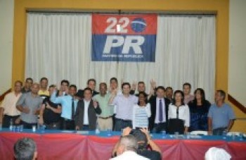 PR define seu candidato para Ferraz: