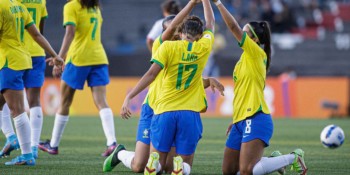 Futebol feminino: Brasil decide Sul-Americano Sub-17 com a Colômbia