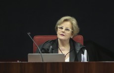 Rosa Weber decide o retorno de Lula