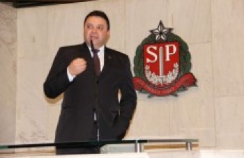 Marcos Damasio apresenta projeto