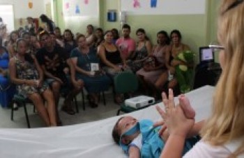 Prefeitura de Itaquá ensina técnicas de 'Shantala' para gestantes nesta quarta