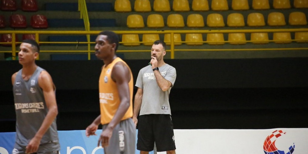 Mogi Basquete tenta recuperação contra o São Paulo na noite de hoje