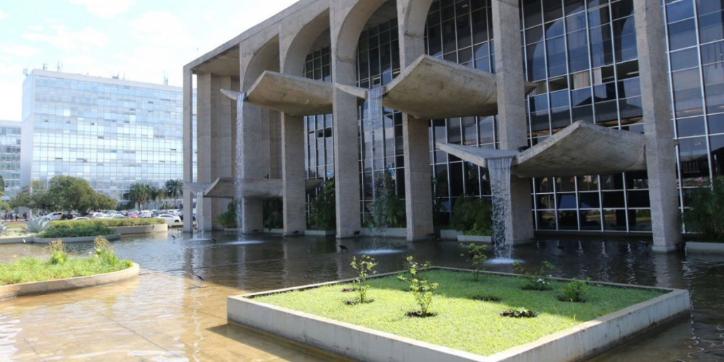 Ministério eleva para 18 anos classificação de filme de Danilo Gentili