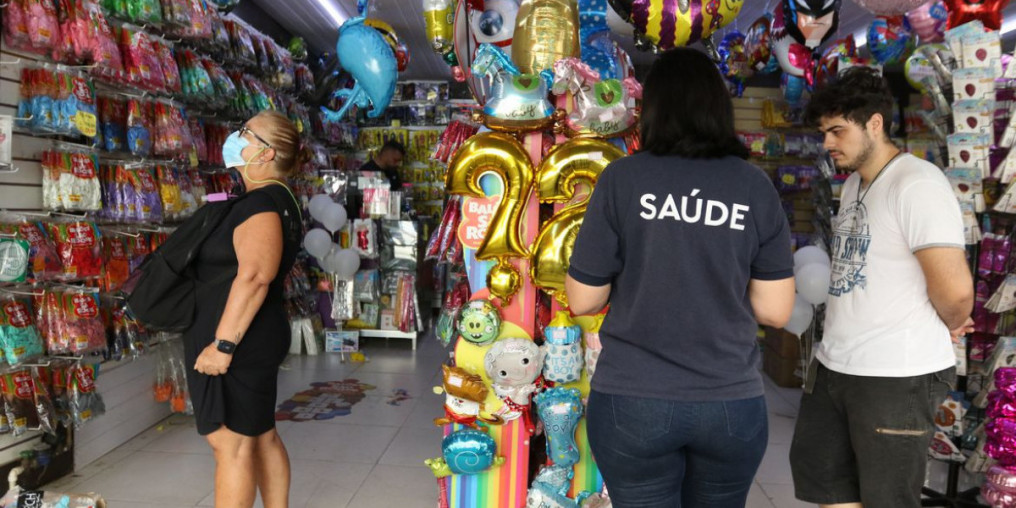 Covid-19: Brasil tem 29,4 milhões de casos e 655,6 mil mortes