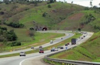 Mais de 850 mil veículos devem passar pela SP-70