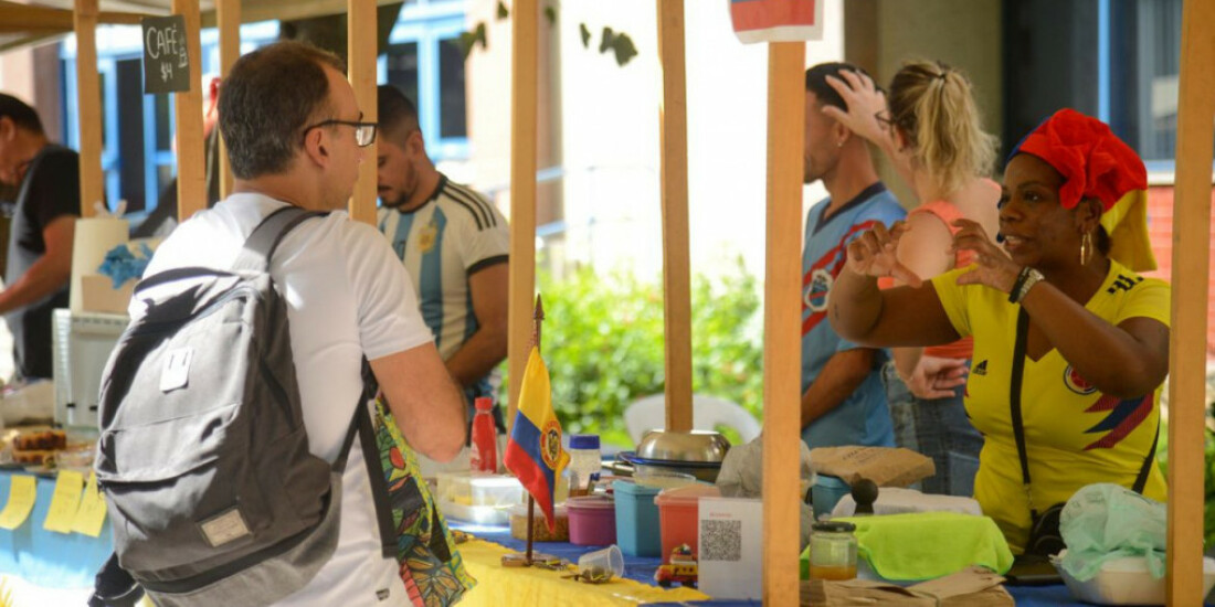 Feira multicultural de imigrantes tem terceira edição do ano no Rio