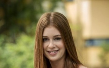 Marina Ruy Barbosa comemora sucesso