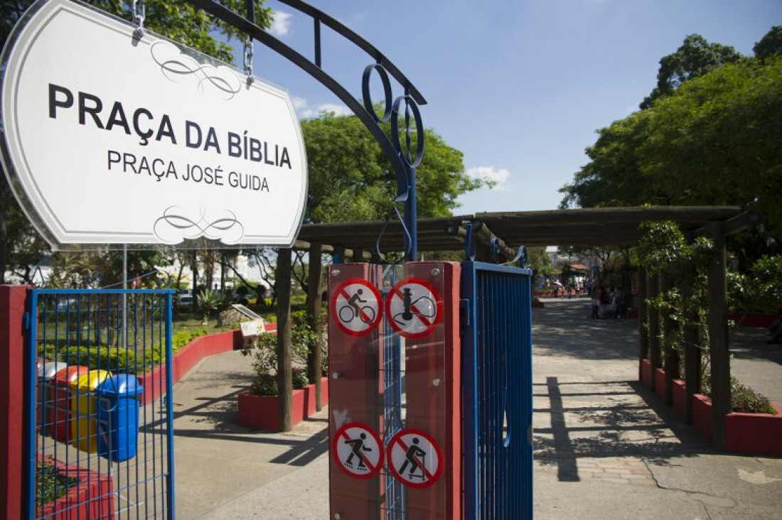 Praça da Bíblia receberá evento "Flashback"