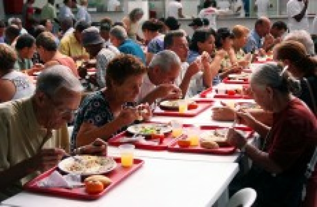 Bom Prato completa dez anos hoje e terá cardápio especial