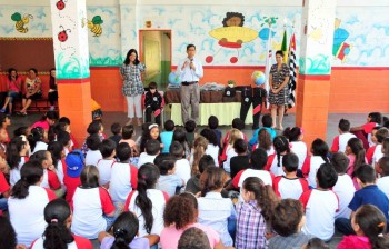 Itaquá inicia distribuição de 38 mil uniformes escolares