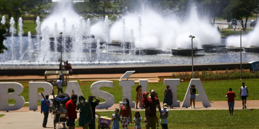 Distrito Federal acaba com obrigatoriedade de máscaras