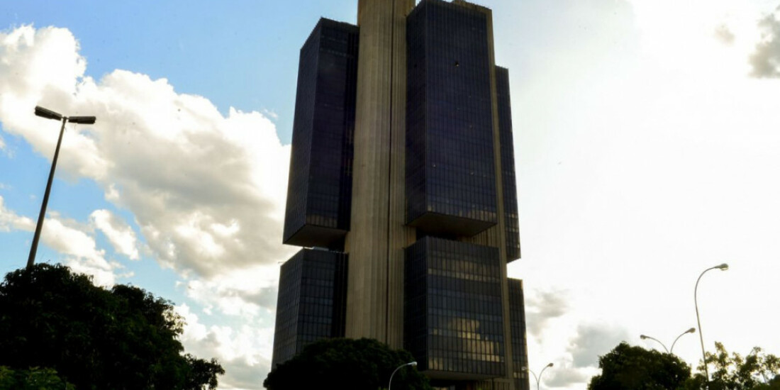 Mercado financeiro eleva projeção de crescimento para 2,19% em 2023