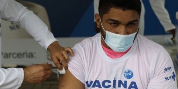Covid-19: Fiocruz comprova eficácia da vacina em estudo no Rio